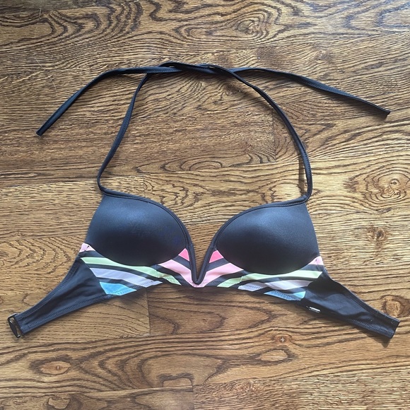 PINK Victoria’s Secret Push Up Swim Top - Picture 2 of 7